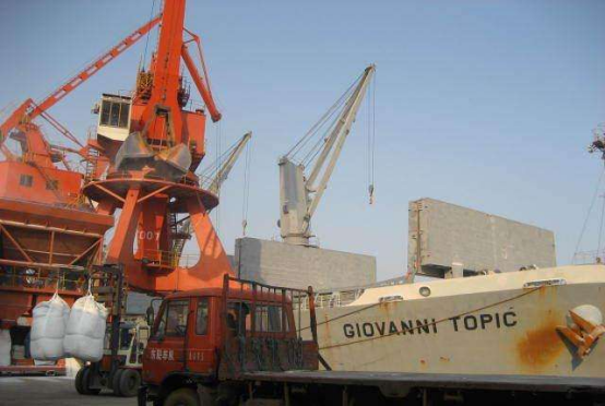 1521769351172029499.png blob.png