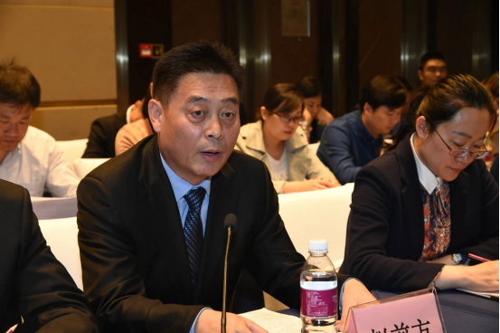 1522373408818099712.png blob.png