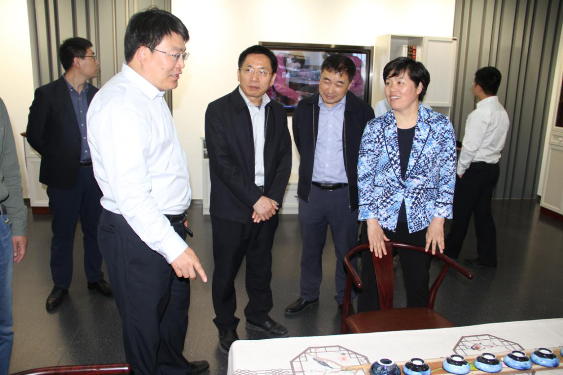 1557390888568095462.png 1557390888568095462.png