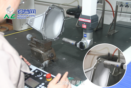 1559729451386082504.png blob.png