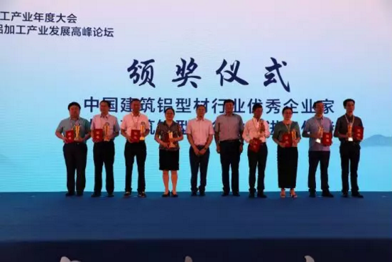 1560991165760023506.png blob.png