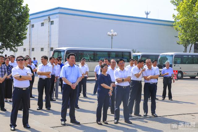 1561444663504011664.jpg 5.jpg