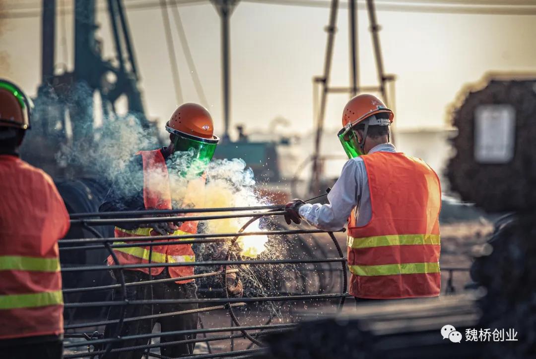 1584691235570087035.jpg 2.jpg