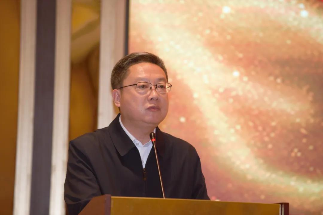 1605487918978020987.jpg 吕波.jpg