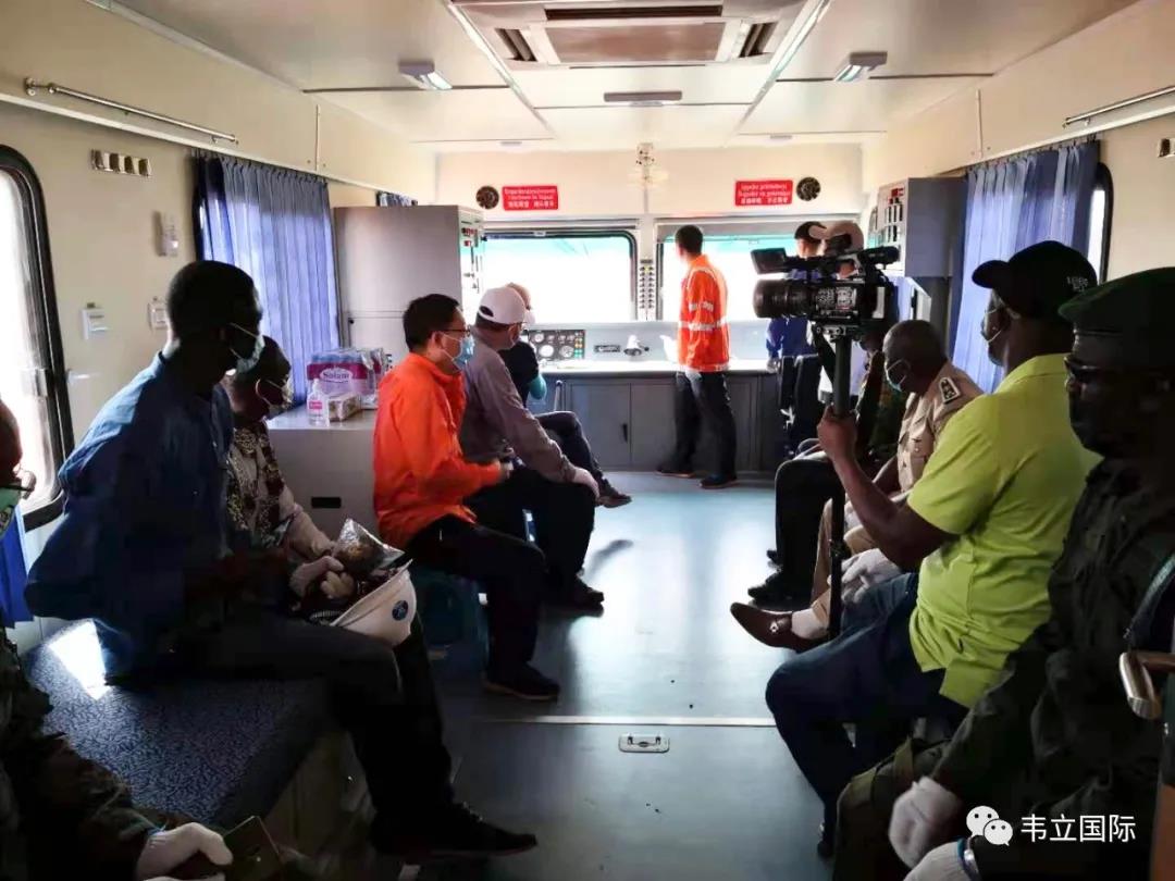 1617326936197070369.jpg 23.jpg